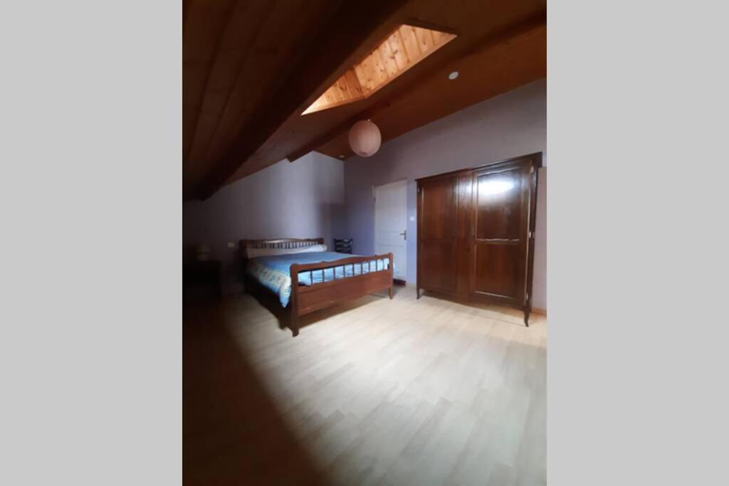 Appartement Calme En Pleine Campagne Malaussanne ภายนอก รูปภาพ
